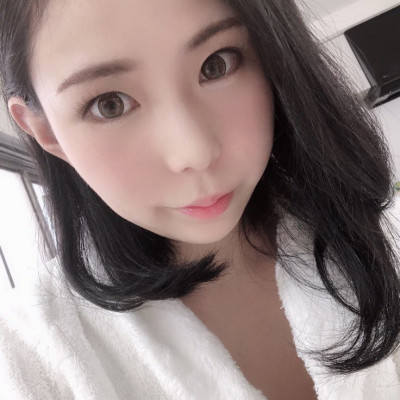 요시네 유리아 (Yuria Yoshine . 吉根ゆりあ)