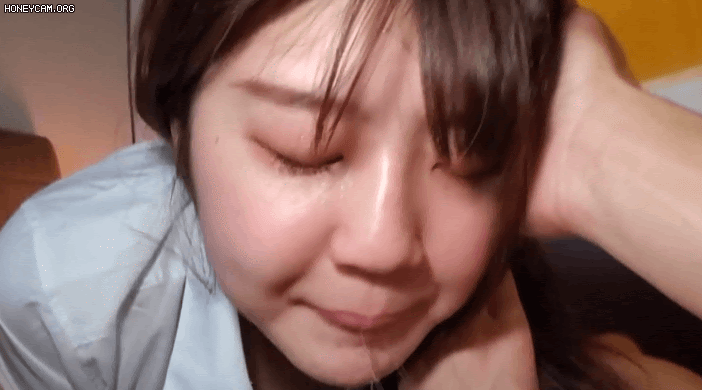 [FC2] 아낌없이 주는 미소녀
