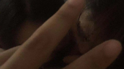 여친과 여친 친구의 깜짝 선물