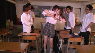 16596641481665.gif