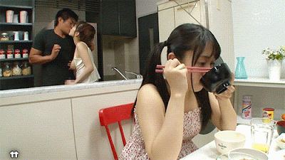 16597658528928.gif