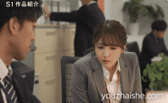 16608757464578.gif