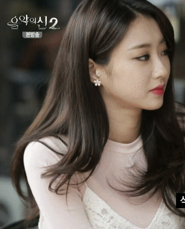 16609599833413.gif