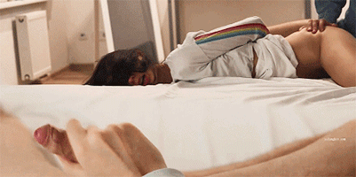 16636475286642.gif