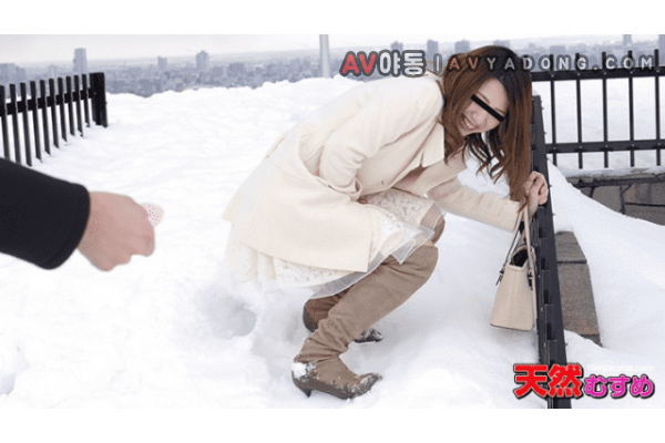 10Musume 061715_01 Toyama Yukina Go skiing with your girlfriend at the motel