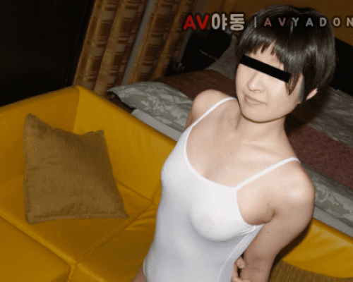 Pacopacomama 081519_152 Fair skinned MILF of pure white swimsuit