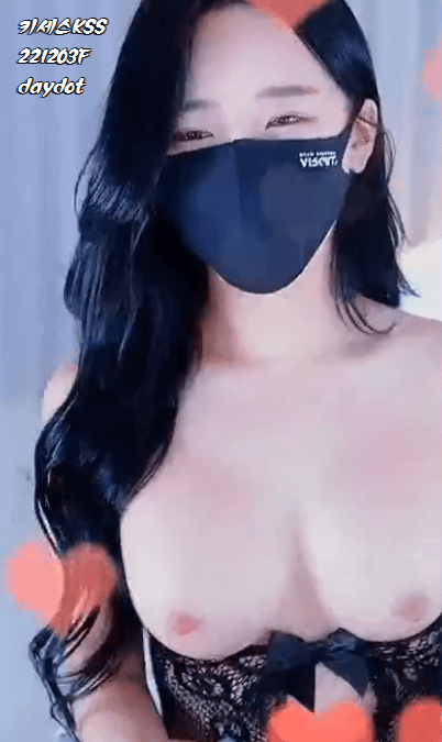 16703079326223.gif