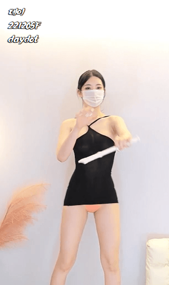 16704915177966.gif