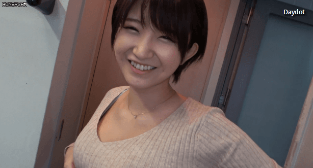 16741048503024.gif