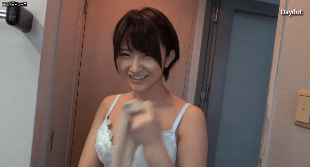 16741048503916.gif
